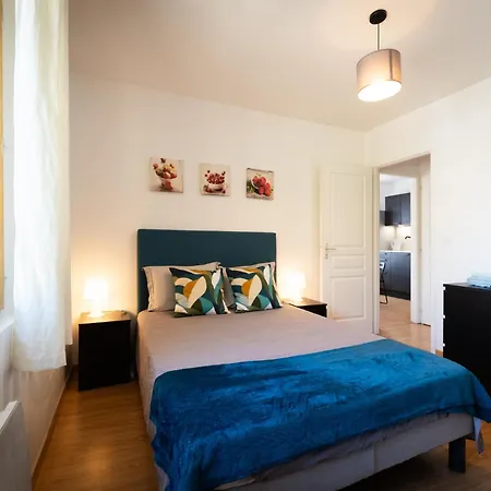 T2 Lumineux Au Coeur De Apartamento *