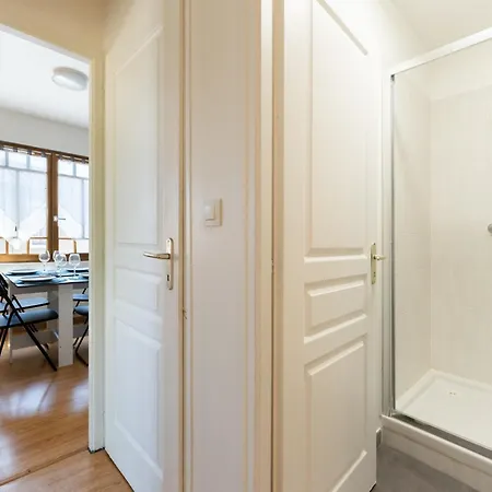T2 Lumineux Au Coeur De Apartamento *